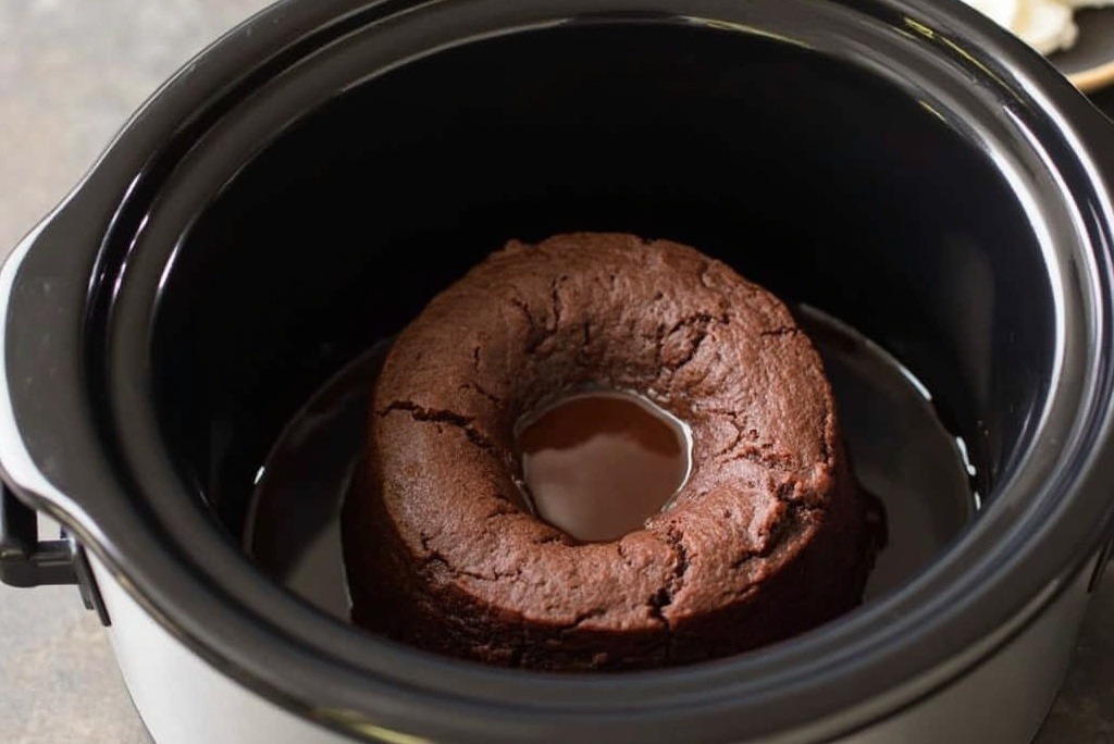 Chocolate lava cake prepared in a crockpot